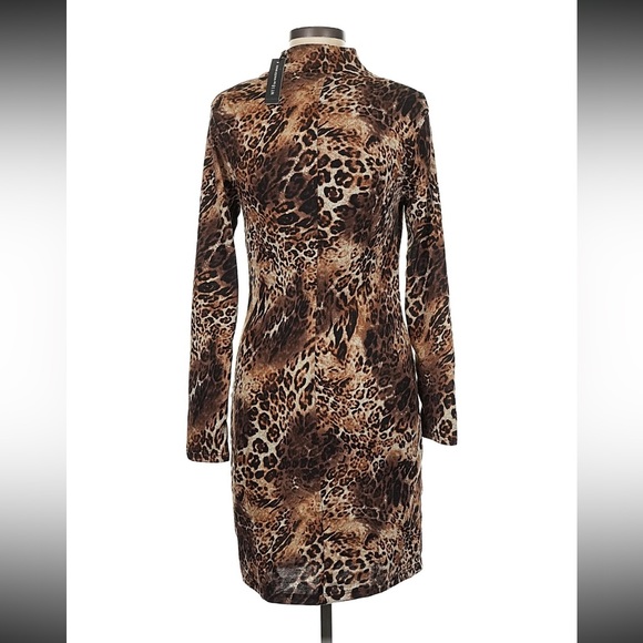NWT Versona Animal Print Long Sleeve Dress - Picture 2 of 6